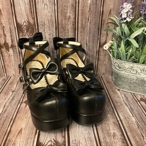 NWOT Lolita Punk Goth Bow Shoes